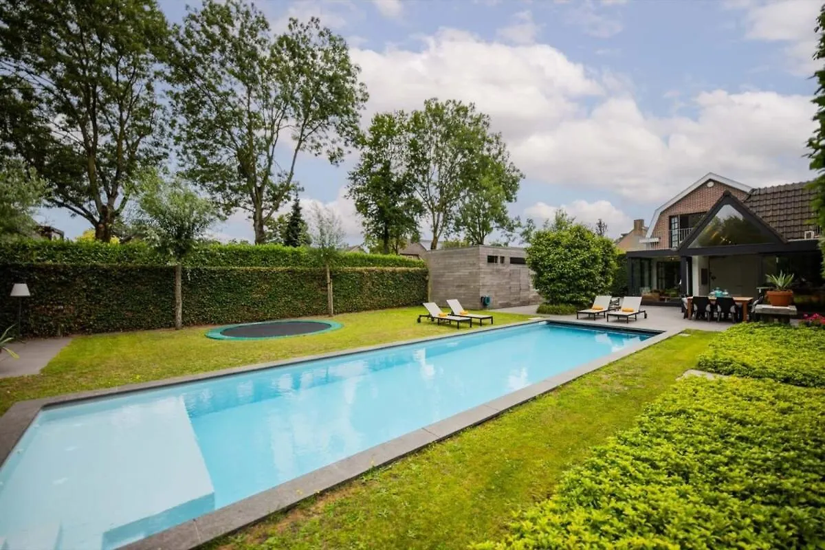 Fabulous 4 Bedroom Villa Eindhoven - Ks10 荷兰