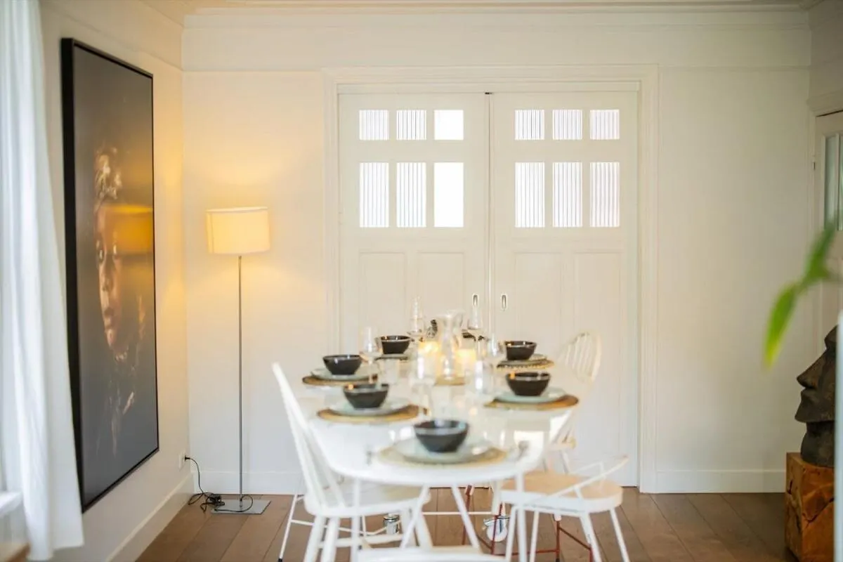 Fabulous 4 Bedroom Villa Eindhoven - Ks10
